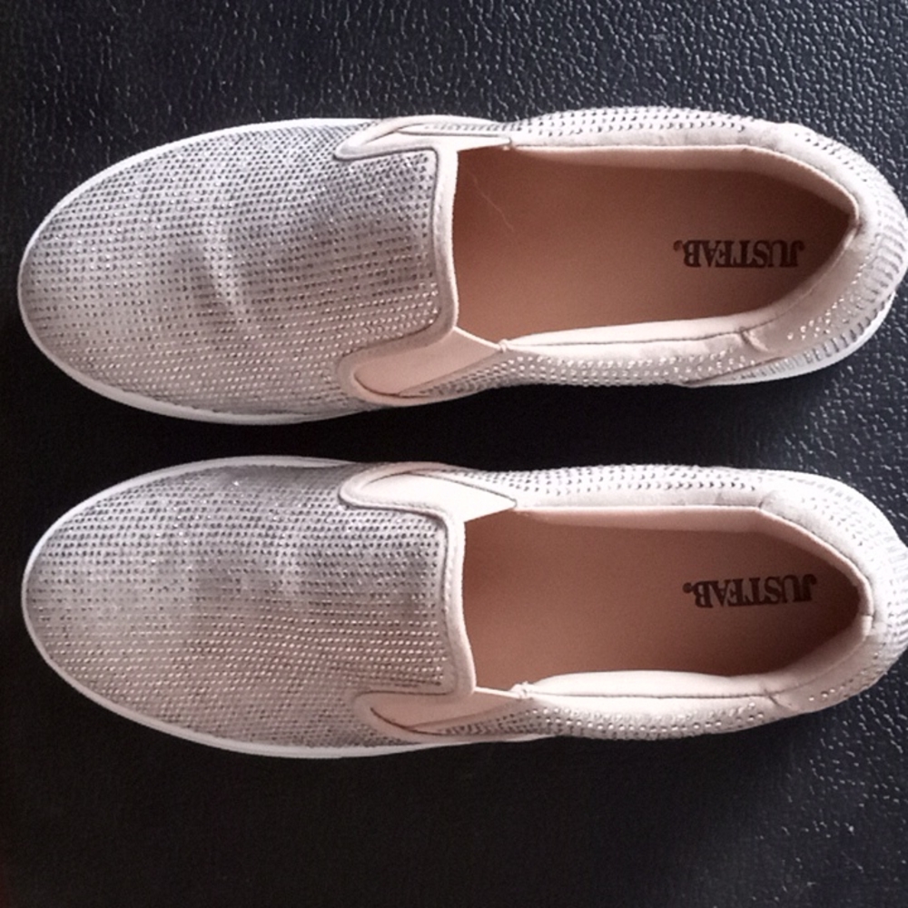 Sparkle slip on sneaker